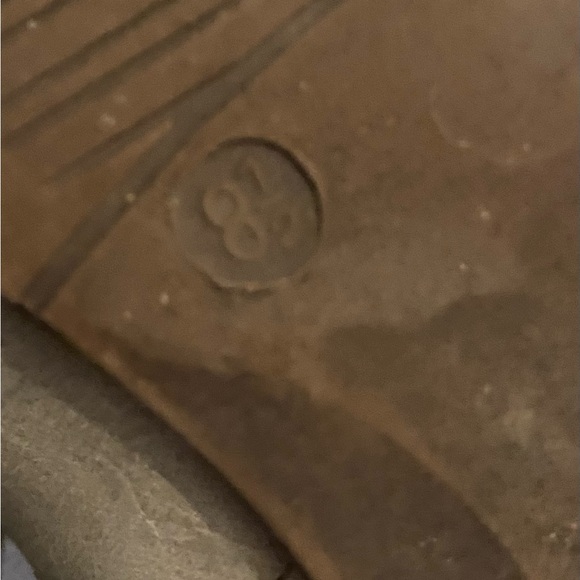 Women’s Over the Knee Boots with Rounded Toe - Picture 10 of 10